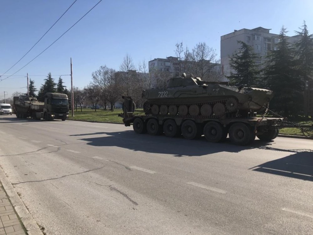 Чуждестранна военна техника и военнослужещи преминават през България на 1 и 2 юни