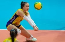 Волейболните шампионки от Марица се разделиха с Виктория Коева