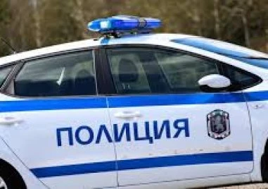 Баща и ученик се сбиха в училищен двор в Перник