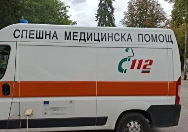 Мъж с тротинетка загина след сблъсък с кола