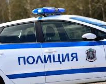 Баща и ученик се сбиха в училищен двор в Перник