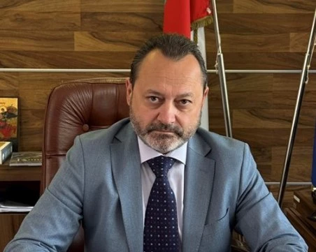 Бившият служебен министър Найденов два пъти опитал да уволни шефката на кадастъра във Варна
