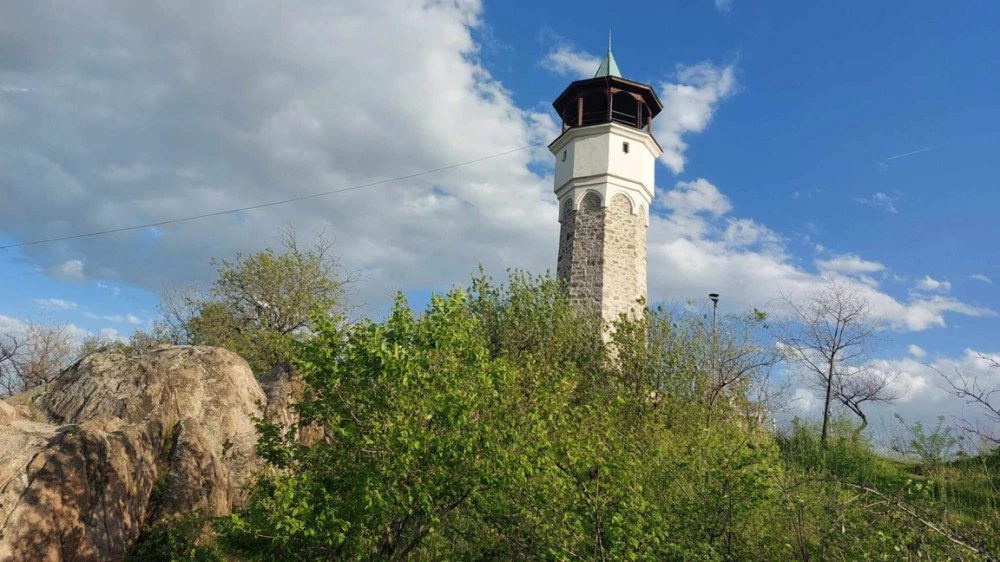 Сахат тепе става сцена на „Сън в лятна нощ