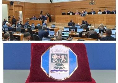 „Бум на почетни граждани на Пловдив: Общината готви филтър, списъкът още пази Тито и Брежнев