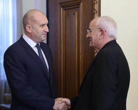 Радев: Възстановяването на мира в региона на Близкия изток ще укрепи стабилността на Европа