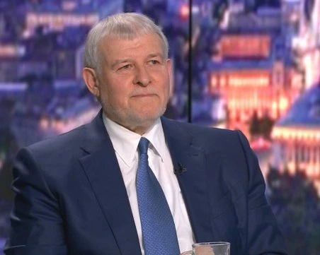 Румен Христов: Депутатските заплати трябва да се замразят