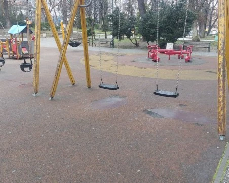Затварят голямата детска площадка в Цар-Симеоновата градина за ремонт