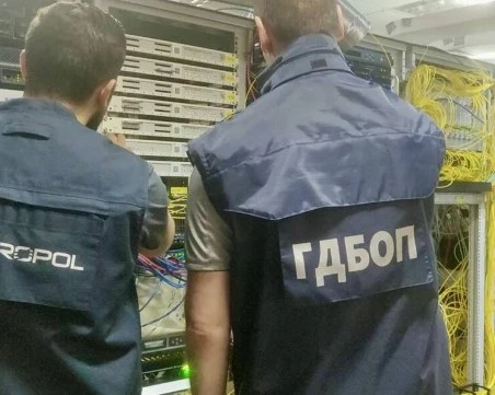 ГДБОП и ЕВРОПОЛ: Арестувани са 29 души, премахнати са 27 000 незаконни стрийминг URL адреса
