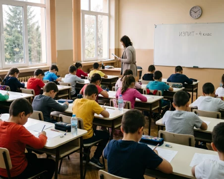 Изпитът започва: Близо 6000 четвъртокласници в Пловдив и областта показват знания по Български език и литература