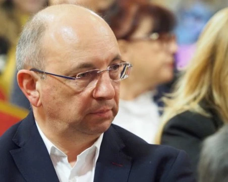 Николай Василев: България е много зле финансово от пет години насам
