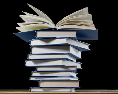 Община Пловдив обявява сесия за финансиране на книги на пловдивски писатели и важни за града издания