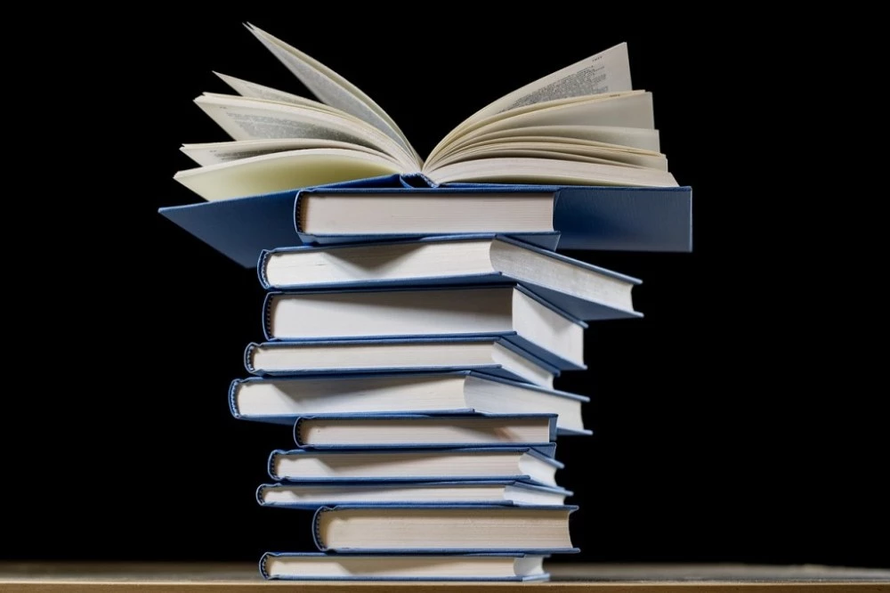 Община Пловдив обявява сесия за финансиране на книги на пловдивски писатели и важни за града издания