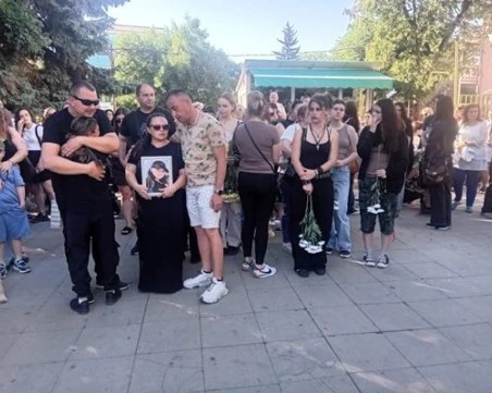 Очевидци: Между паданията на Димитър и Ивана има повече от 40 минути разлика