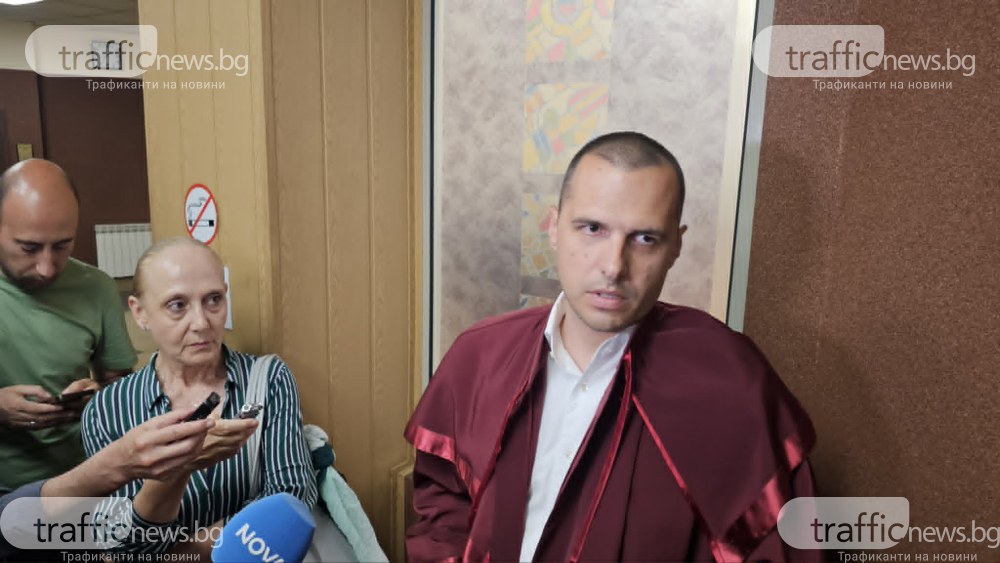 Тече акция на полицията в клиника в Пловдив! Намерени са пликове с пари, разследват Viber лекари