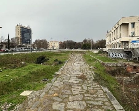 Жега до 30 градуса в Пловдивско, следобед идват гръмотевични бури и риск от градушки