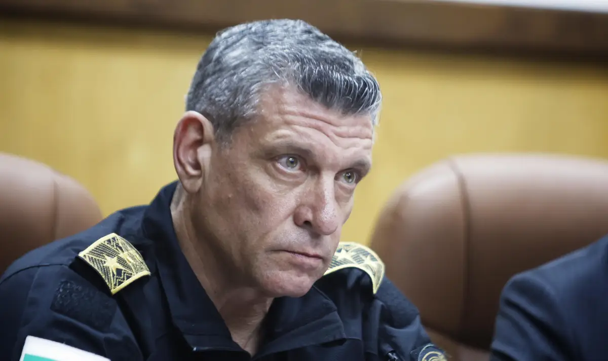 Политически реакции и коментари след оставката на Георги Кандев