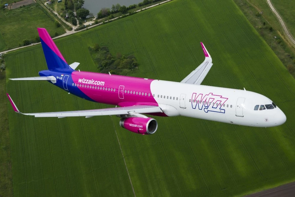 Край на дигиталната изолация във въздуха: Wizz Air осигурява свързаност от Starlink от догодина