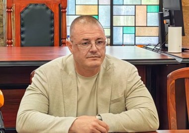 Отложиха за септември делото за побоя над шефа на русенската полиция