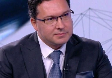 Даниел Митов: Решенията за помощ на Украйна са гласувани от парламента и са задържителни за всички институции