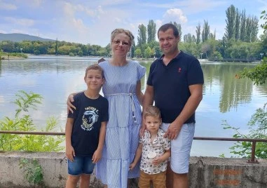 Раковски се обединява за Красимир: Млад баща на две деца води битка с рака, има нужда от помощта ни