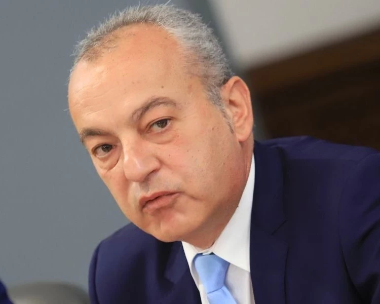 Гълъб Донев: Поемаме ангажимент да не увеличаваме данъците и да запазим плоския данък