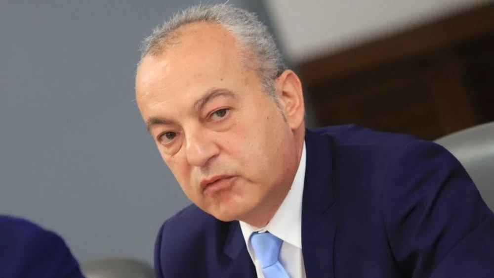 Гълъб Донев: Поемаме ангажимент да не увеличаваме данъците и да запазим плоския данък
