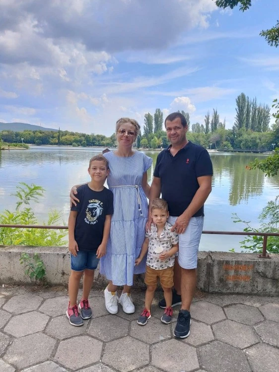Раковски се обединява за Красимир: Млад баща на две деца води битка с рака, има нужда от помощта ни