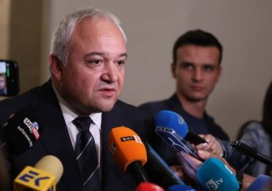 Демерджиев: Тече проверка за имуществото на Пеевски, но следим и други политици