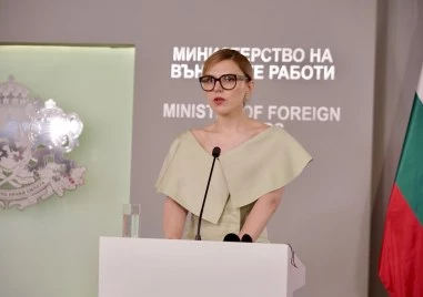 Министър Велислава Петрова: Единни сме, няма различие между думите на премиера Радев и моите