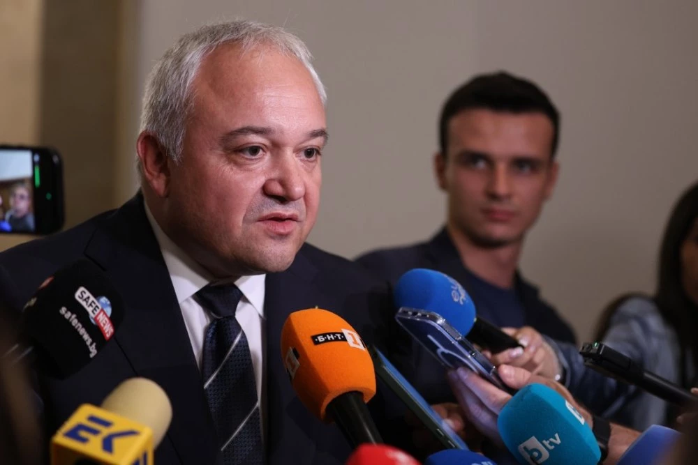 Демерджиев: Тече проверка за имуществото на Пеевски, но следим и други политици
