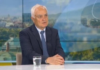 Атанас Запрянов: Установихме няколко договора с недействителни банкови гаранции