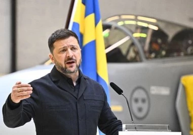 Украйна ще увеличи възнагражденията на военнослужещите и ще засили набирането