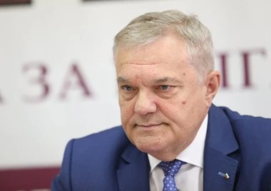 Румен Петков: На главен секретар на МВР не му приляга по три часа на ден да е в TikTok и Facebook