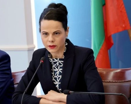 Здравният министър: В срок от близо 4 месеца ще бъде завършен ремонтът на Спешното отделение в Перник