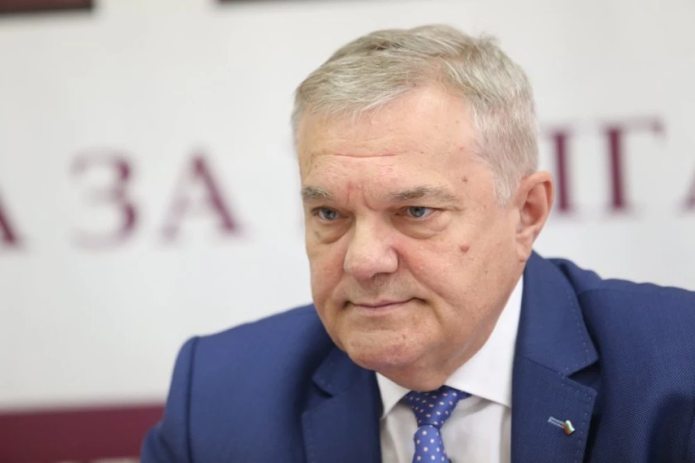 Румен Петков: На главен секретар на МВР не му приляга по три часа на ден да е в TikTok и Facebook