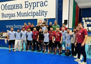 Борците на пловдивския клуб Тракиец с второ място в отборното класиране на Държавото в Бургас