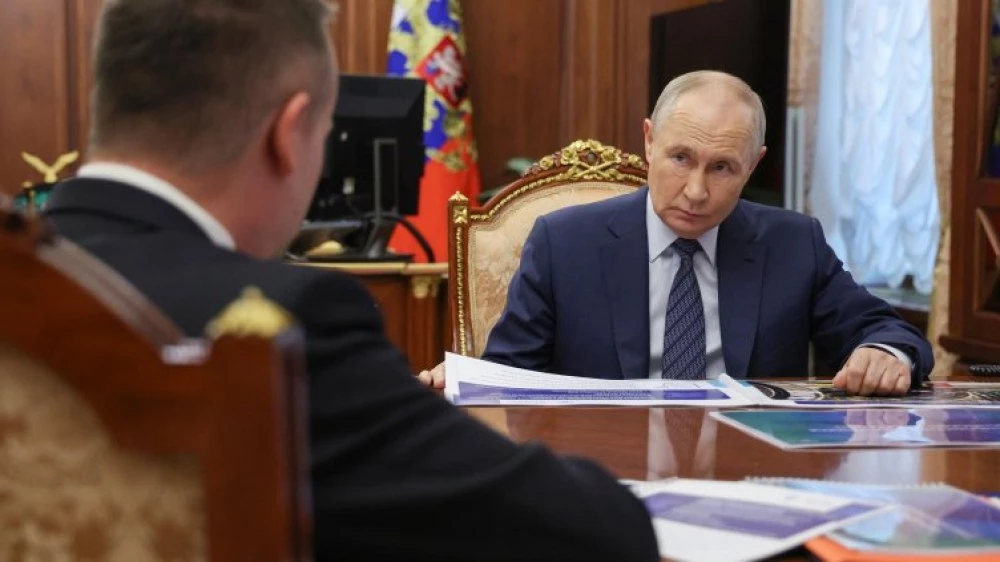 Как руските телевизии изкривяват реалността за Путин