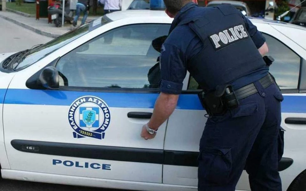 Строги наказания: До 8000 евро глоба за гонки и шофиране над 200 км/ч в Гърция, 350 евро за агресия