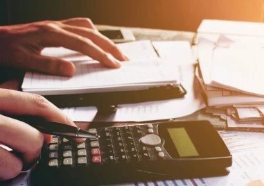 Почти 26 000 фирми и еднолични търговци от област Пловдив декларираха и платиха данъците си