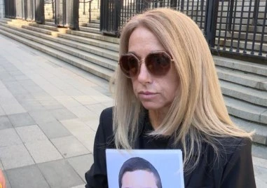 Майката на убития на пешеходна пътека Филип: След над 2 г. и 23 заседания делото започва отначало