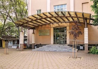 Задържаха зам.-ректора на ПУ - Икономическа полиция извършва обиски в университета