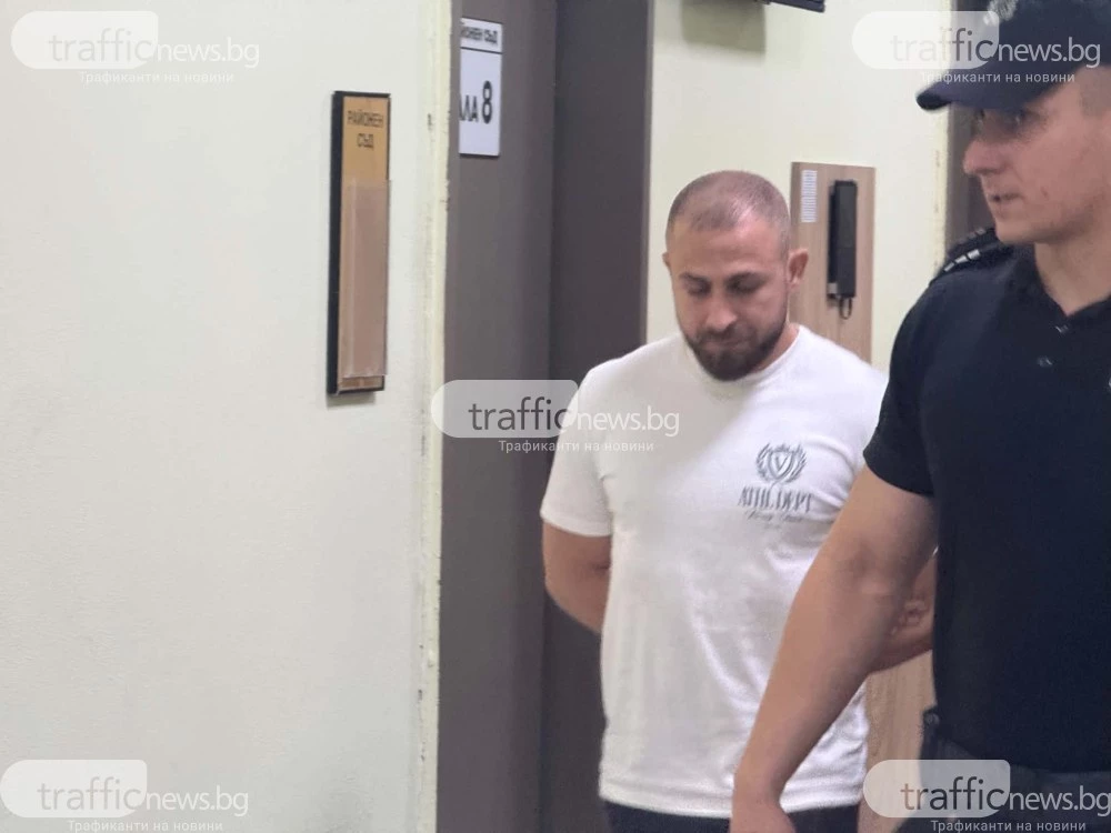 Отново оставиха в ареста таксиджията Михайлов, обвинен за сводник на момичета на 14 и 16 г.