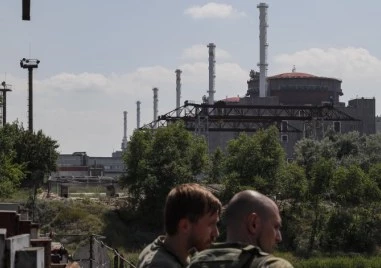 Транспортният цех на Запорожката атомна електроцентрала в източна Украйна е