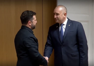 Министър председателят Румен Радев разговаря с президента на Украйна Володимир