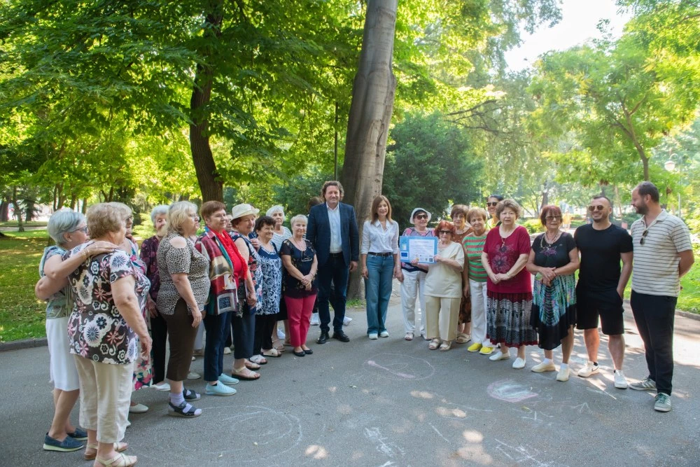 Спортуващи дами от Пловдив вдъхновяват гости от Италия и Северна Македония