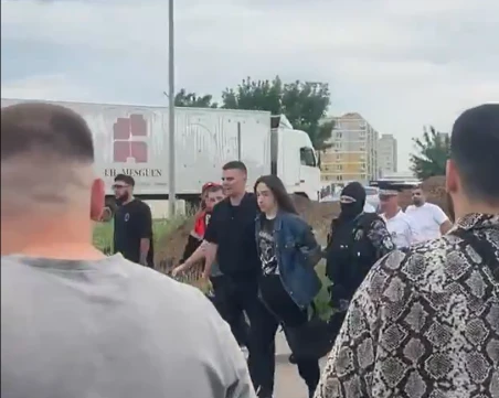 19-годишен уби с нож жена в руски град, други петима са ранени