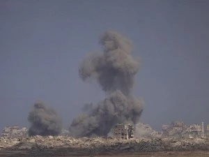 Израелски удар в Газа уби ученичка, Израел твърди, че се е целил в член на „Хамас