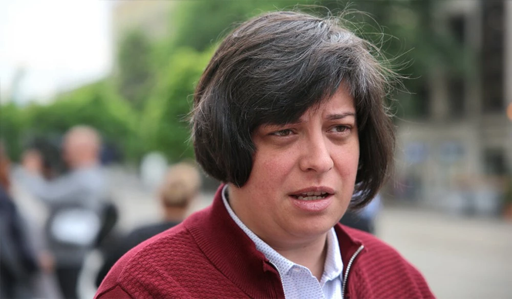Русинова: Как така държавата не може да направи 5 лаборатории за кръвни проби за наркотици?