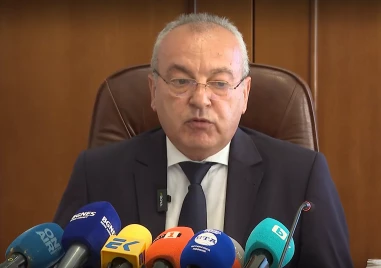 Правителството няма да отнема права на гражданите и няма да