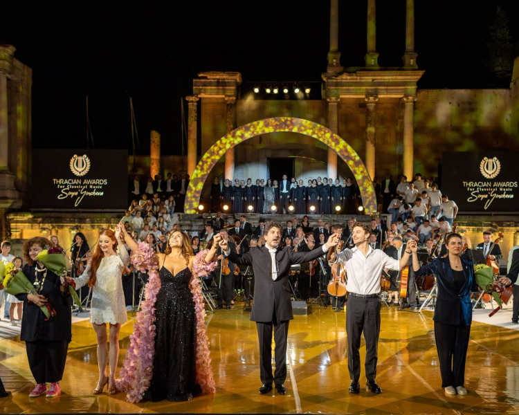 Соня Йончева превърна Античния театър в световна сцена при откриването на OPERA OPEN и първите Тракийски музикални награди